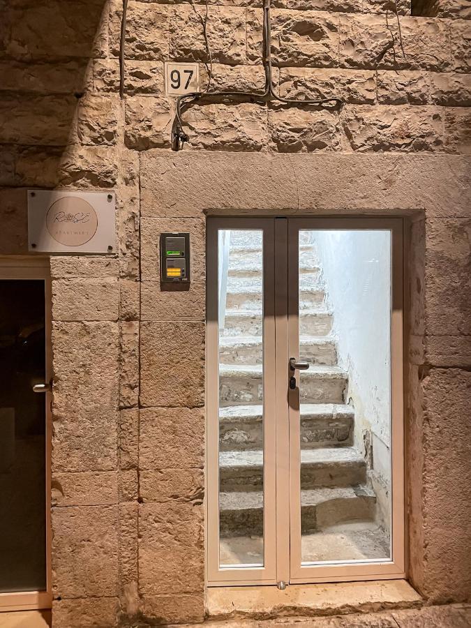 טרליצי Rose Apartment מראה חיצוני תמונה